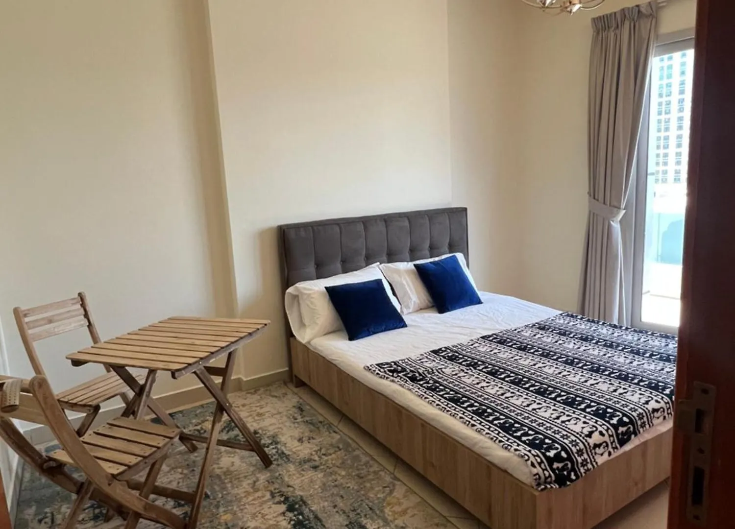 Homestay Marina Diamond Apartment Dubai