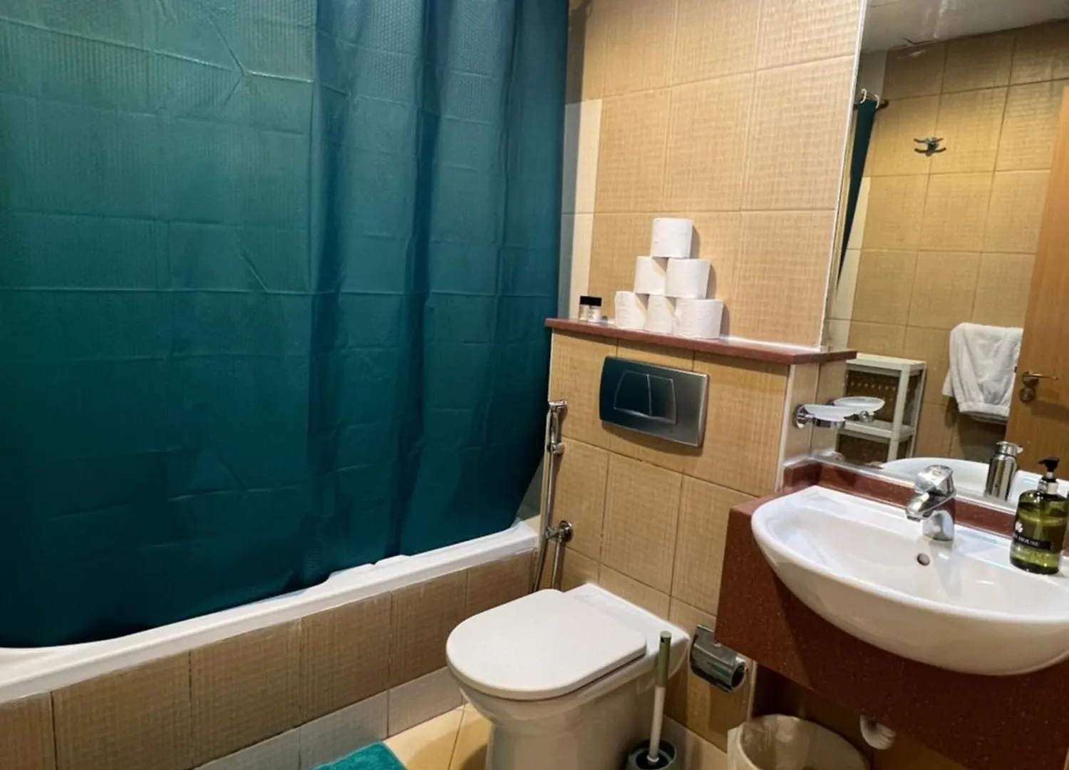 Homestay Marina Diamond Apartment Dubai United Arab Emirates